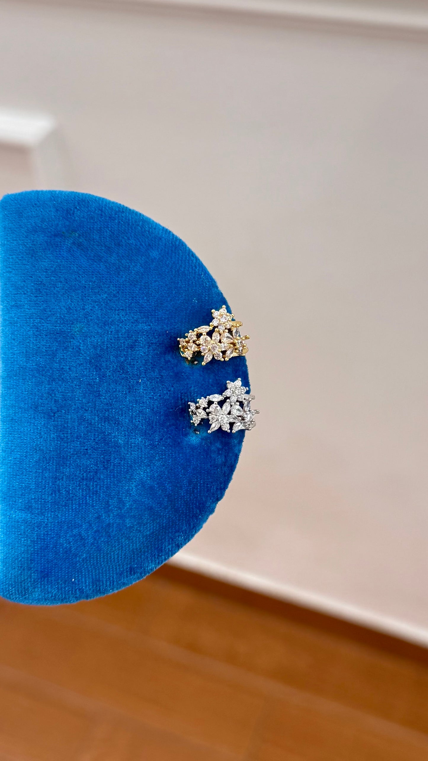 Earcuff Flora